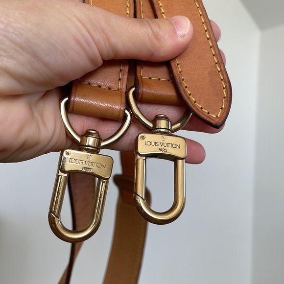 Louis Vuitton Keepall Strap - Picture 10 of 15